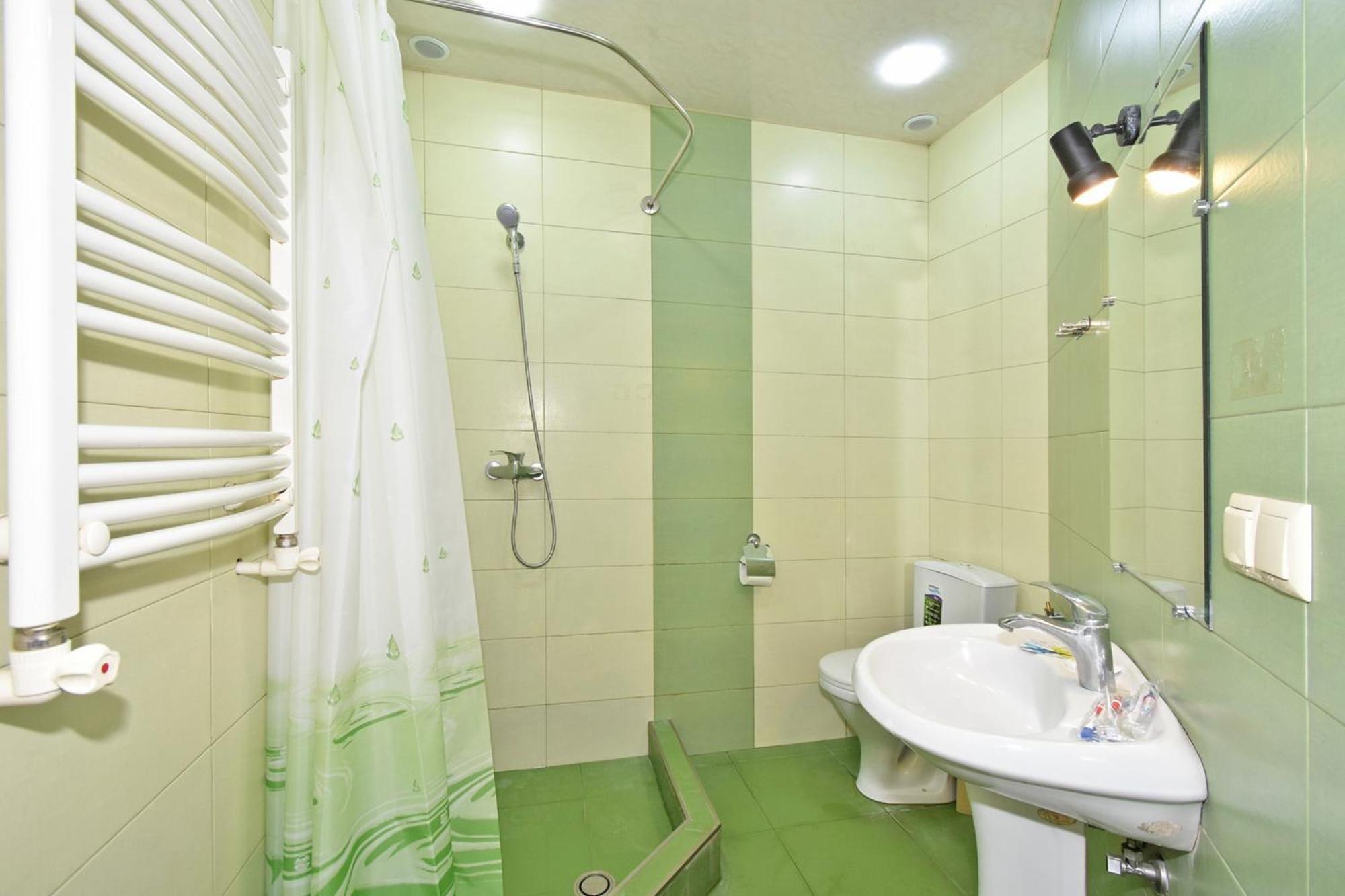 Rent Inn Yerevan On Chaykovski Street Exterior photo
